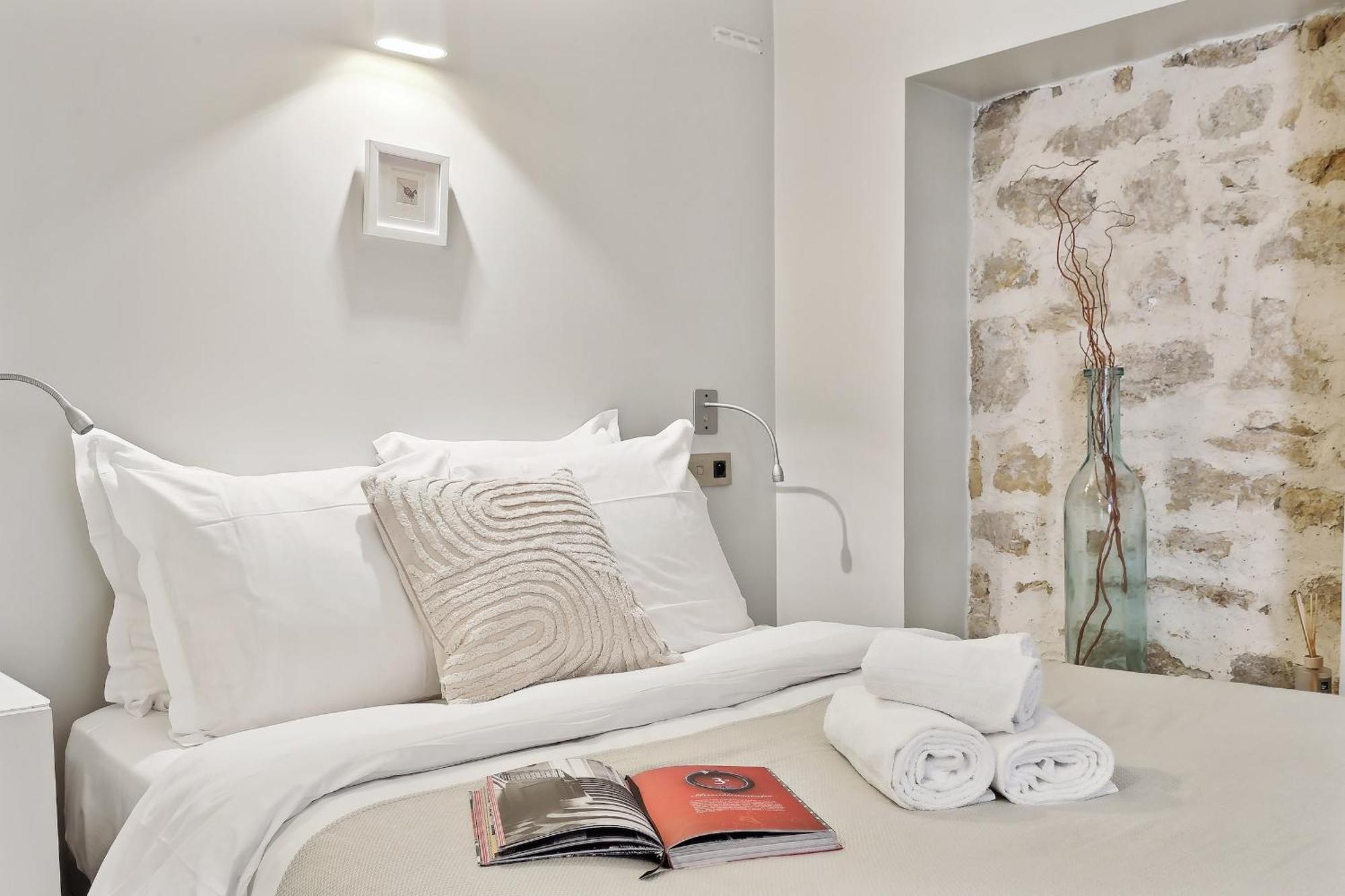 Le Marais & Place Des Vosges - Cityapartmentstay Appartamento Parigi
