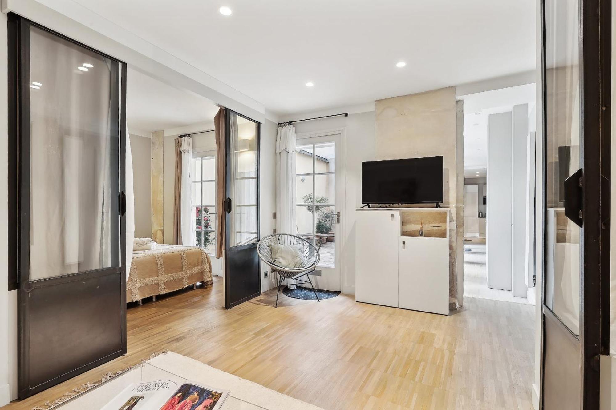 Appartamento Le Marais & Place Des Vosges - Cityapartmentstay Parigi