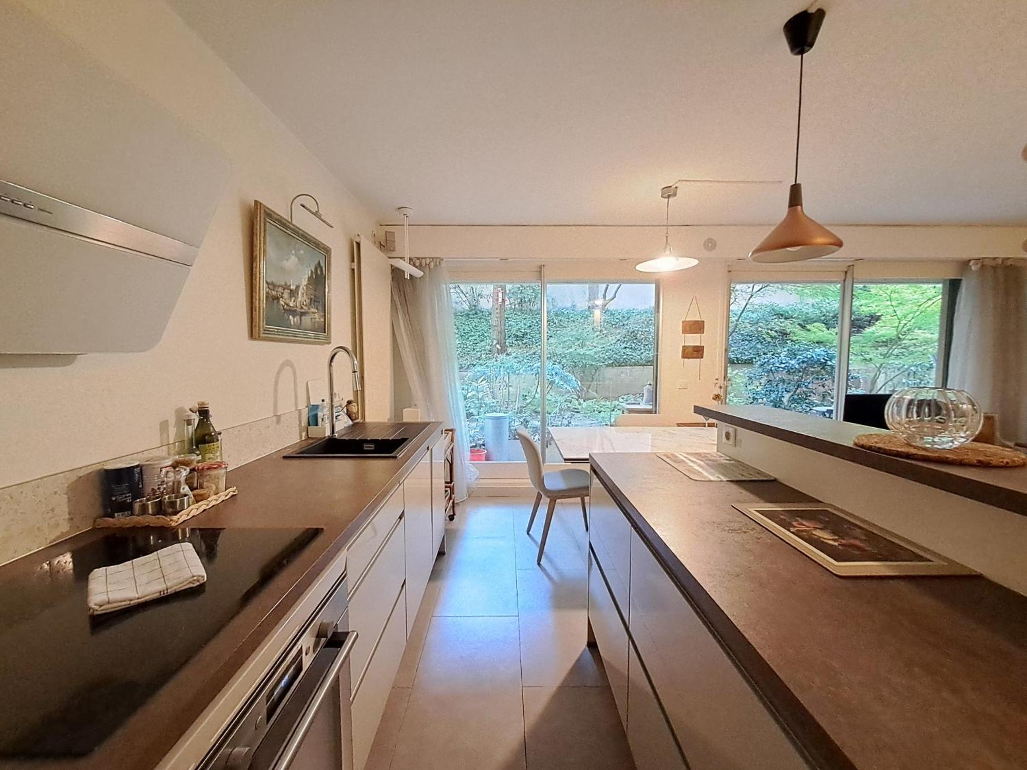 Salle - Ci - Avec Jardin - 6eme