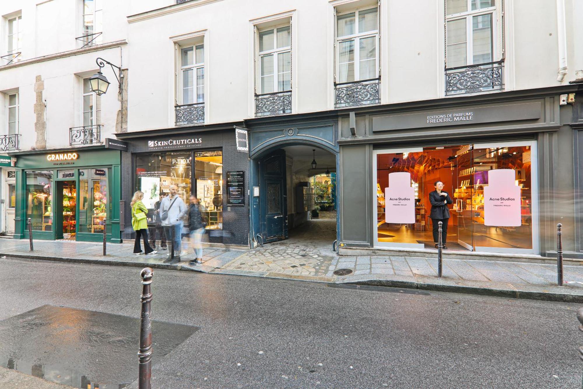 2 Bedroom Quartier Le Marais Appartamento Parigi