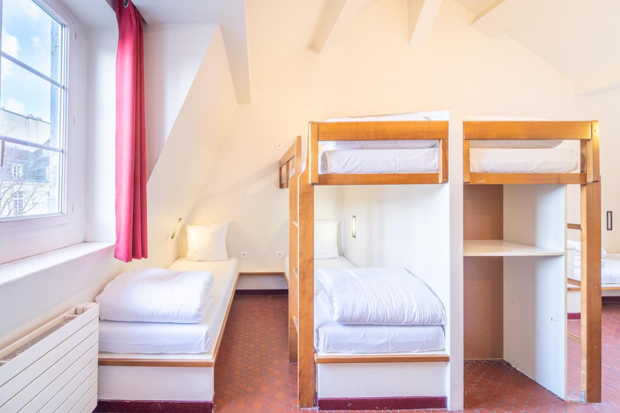 Mije Marais Hostel