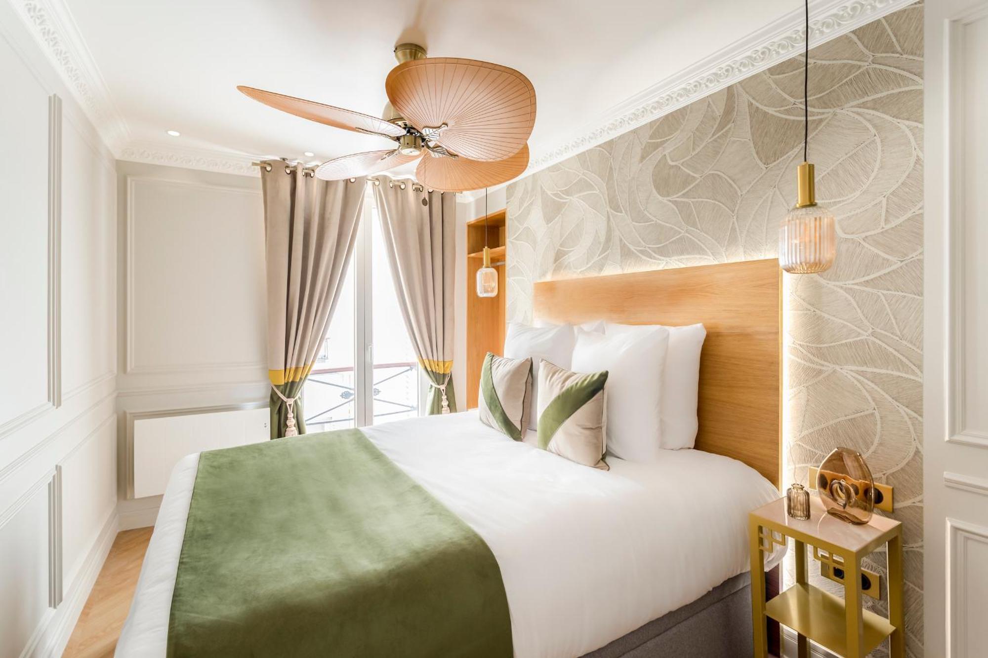 Merveil - Luxury - Champs Elysees -st George Paris
