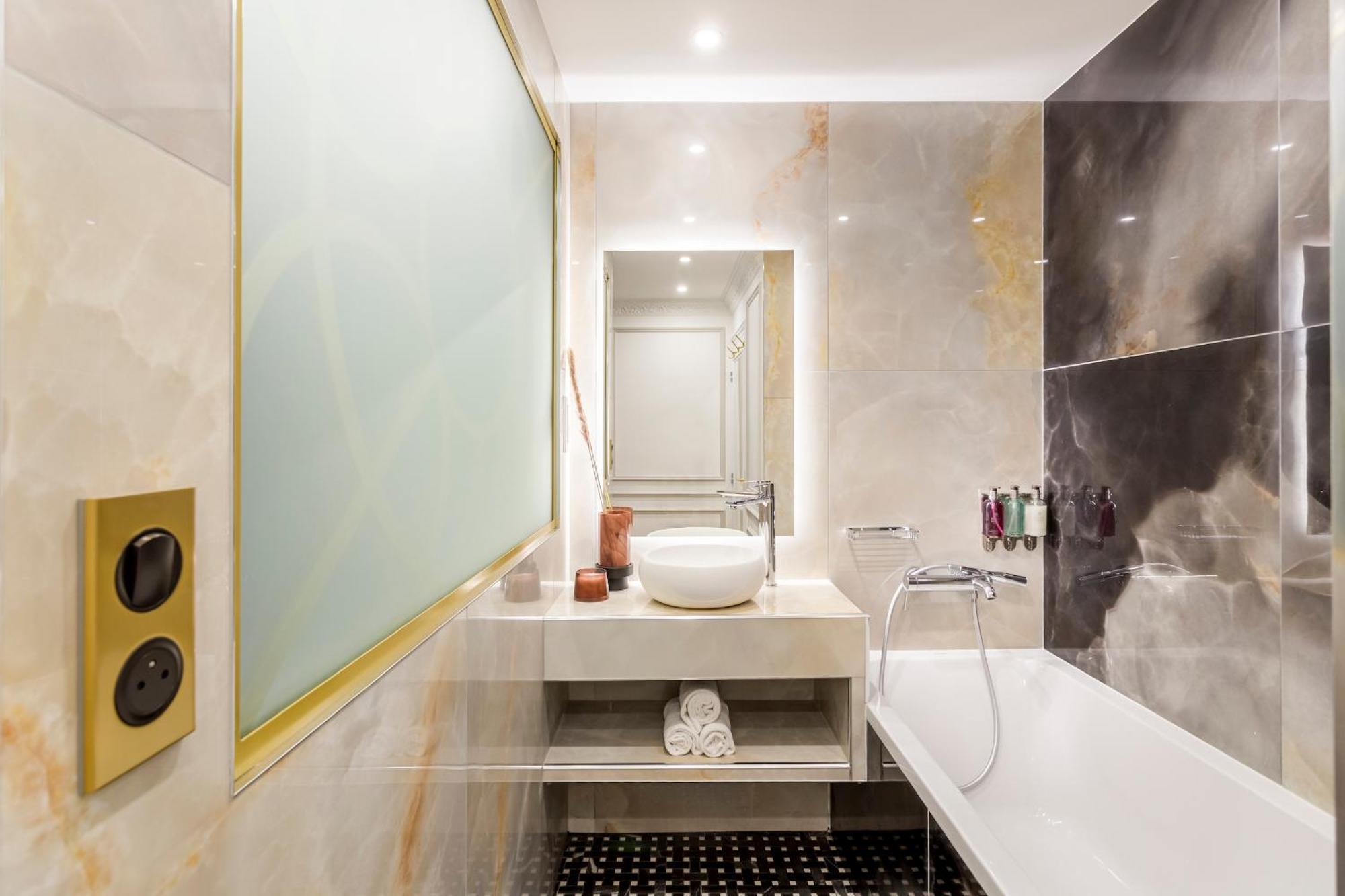 Merveil - Luxury - Champs Elysees -st George Apartment Paris