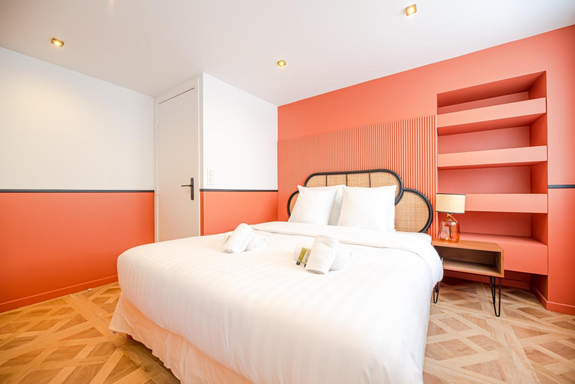 Cosy Flats- Notre Dame