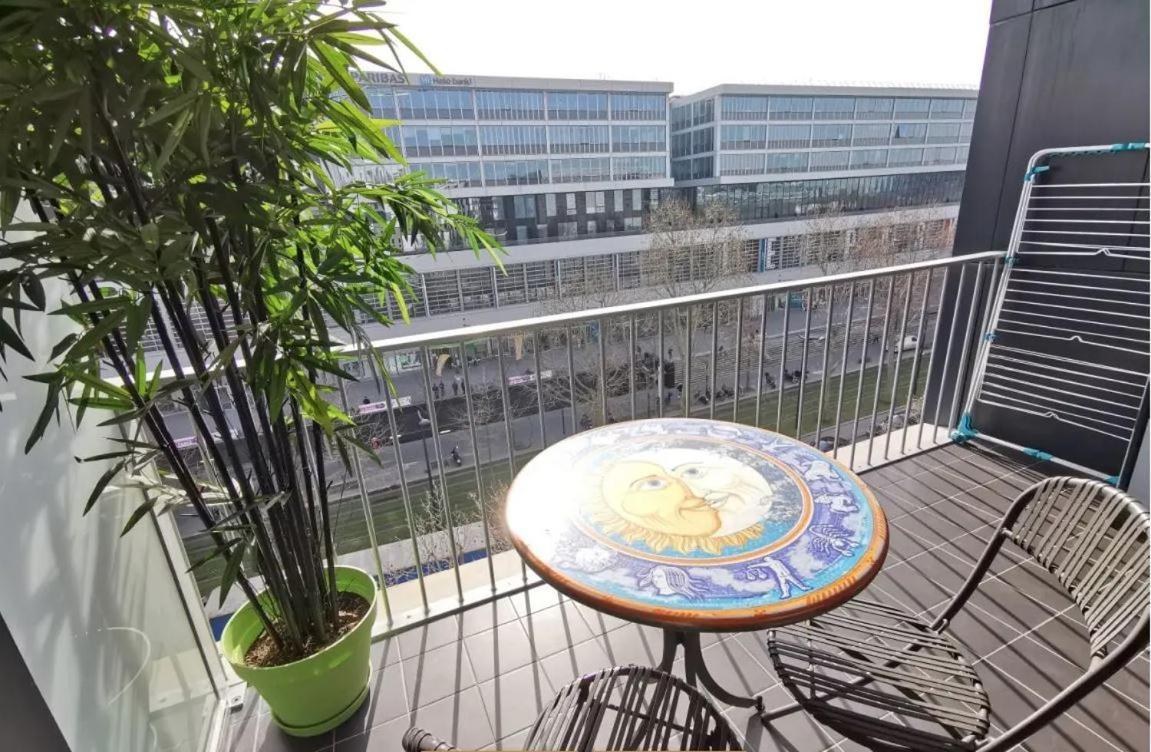 Apartment Montmartre Chic