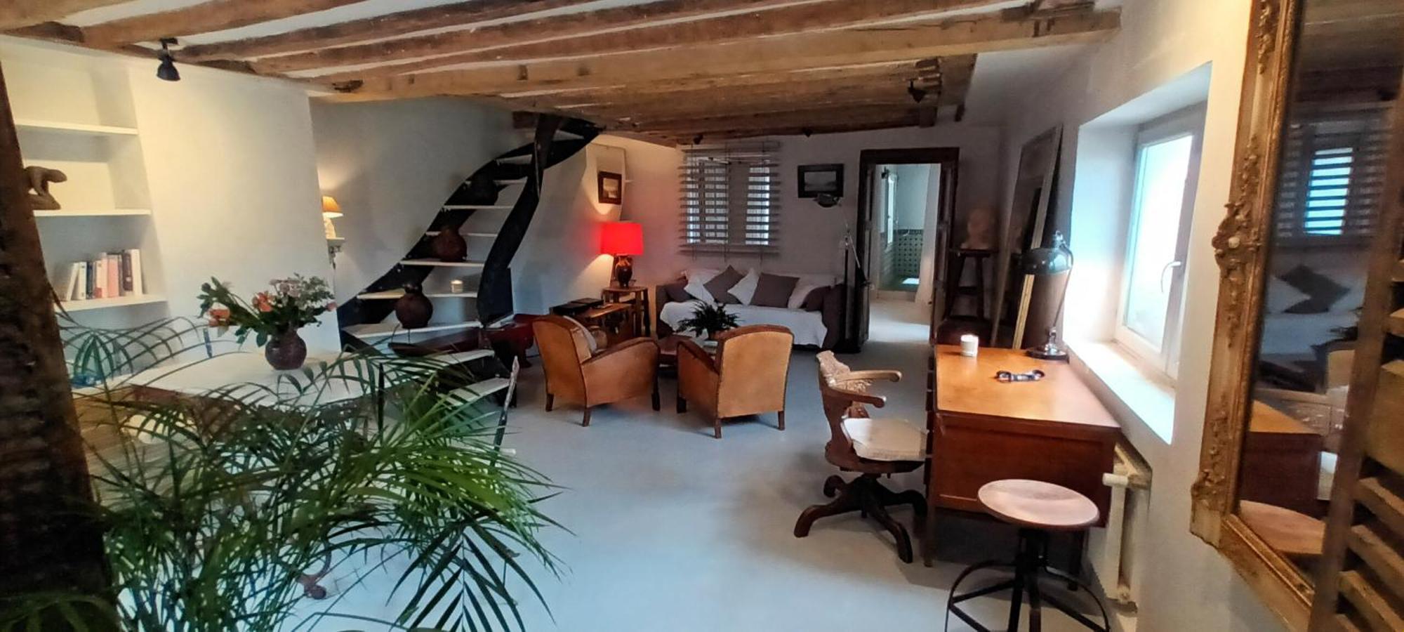 Heart Of Saint-germain-des-pres - Charming & Smart - For 2 People Apartment