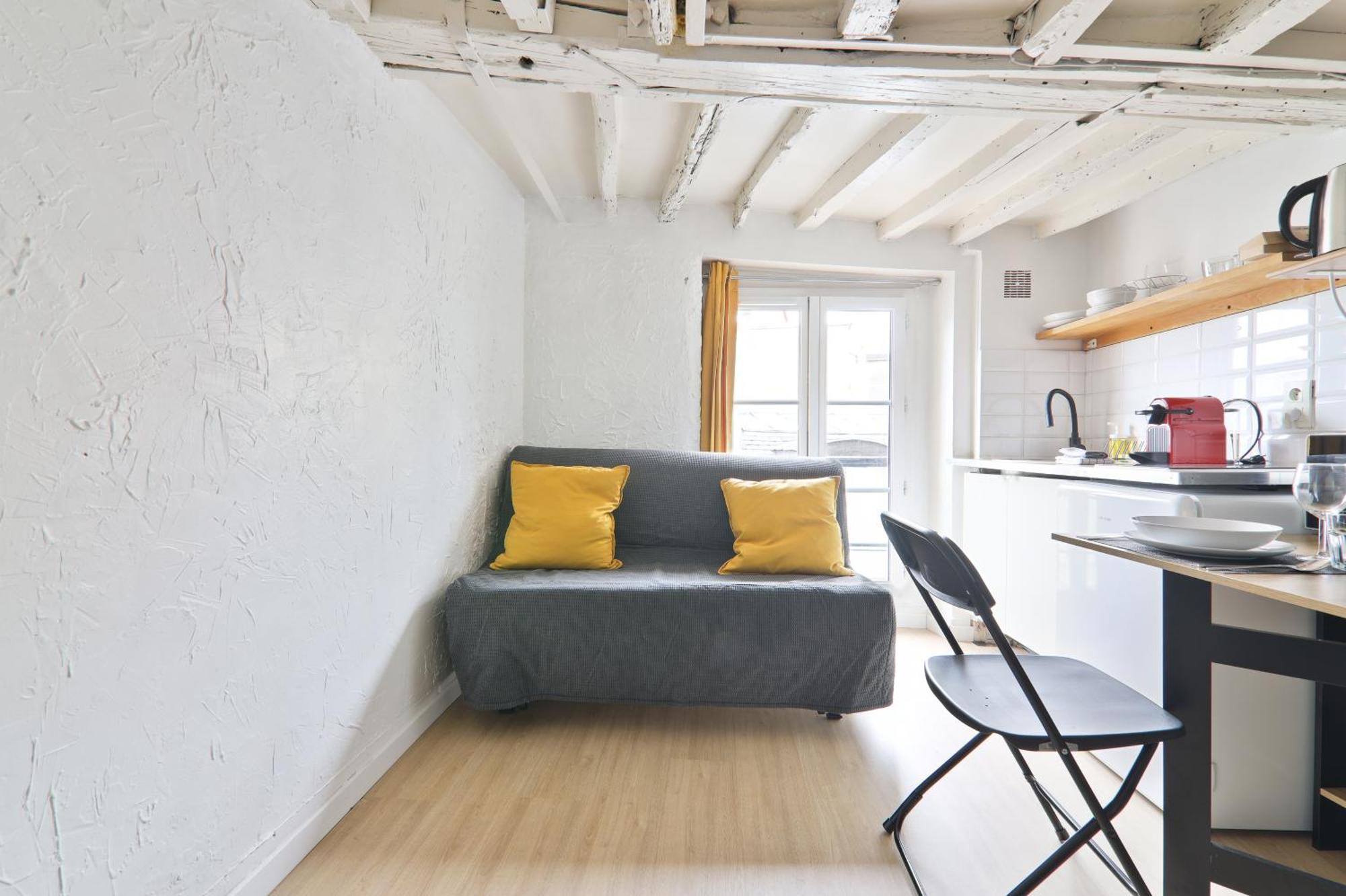 Quartier Saint-michel Notre-dame 3 Free Netflix *