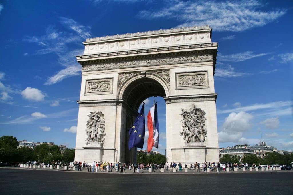 Cosy 2p Face Arc De Triomphe * Parigi