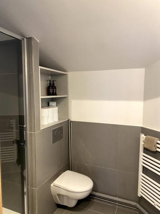 Modern Parisian Flat In Montparnasse Area Appartamento