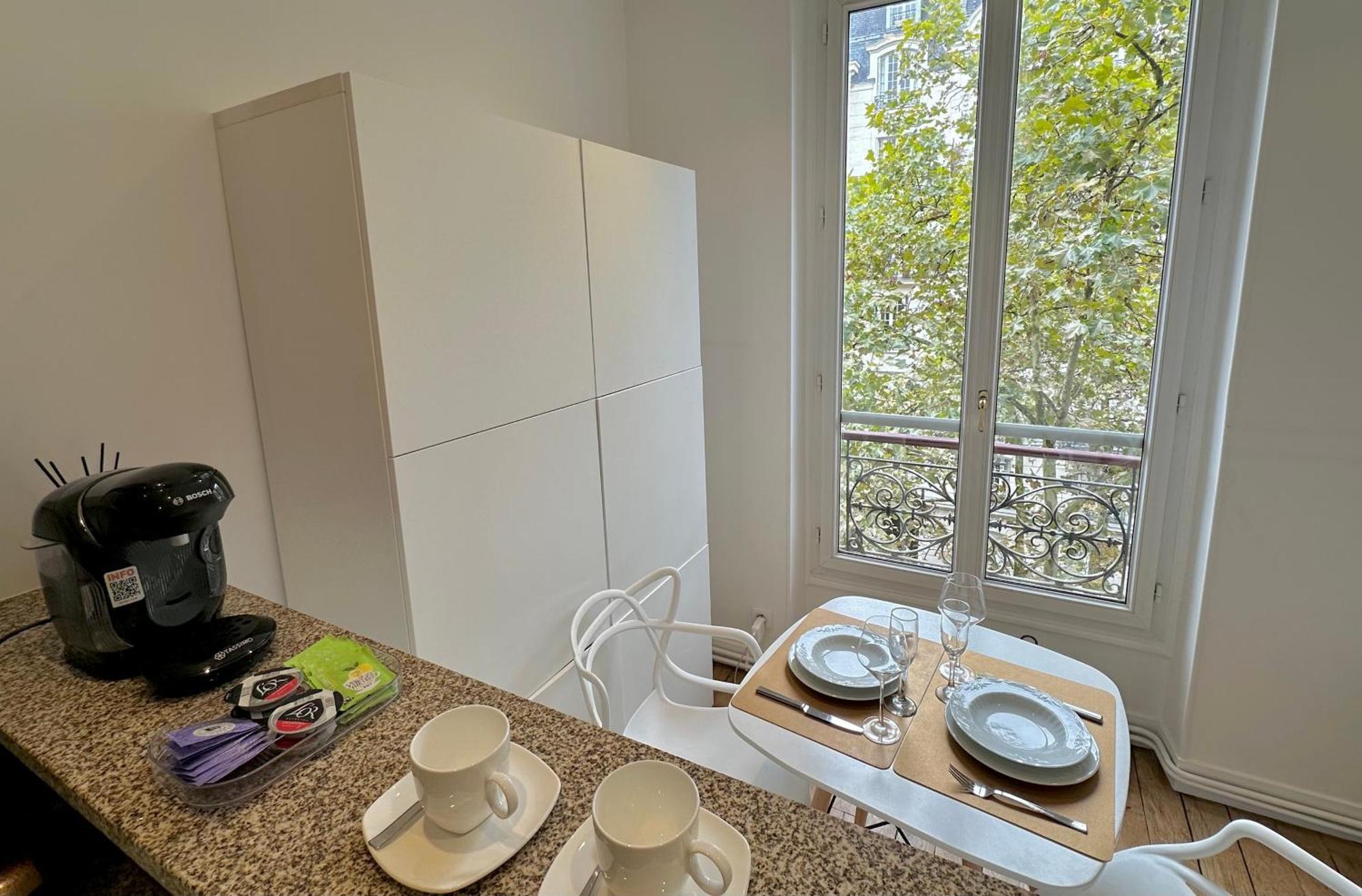 Luxury With A View Of The Eiffel Tower * Paris