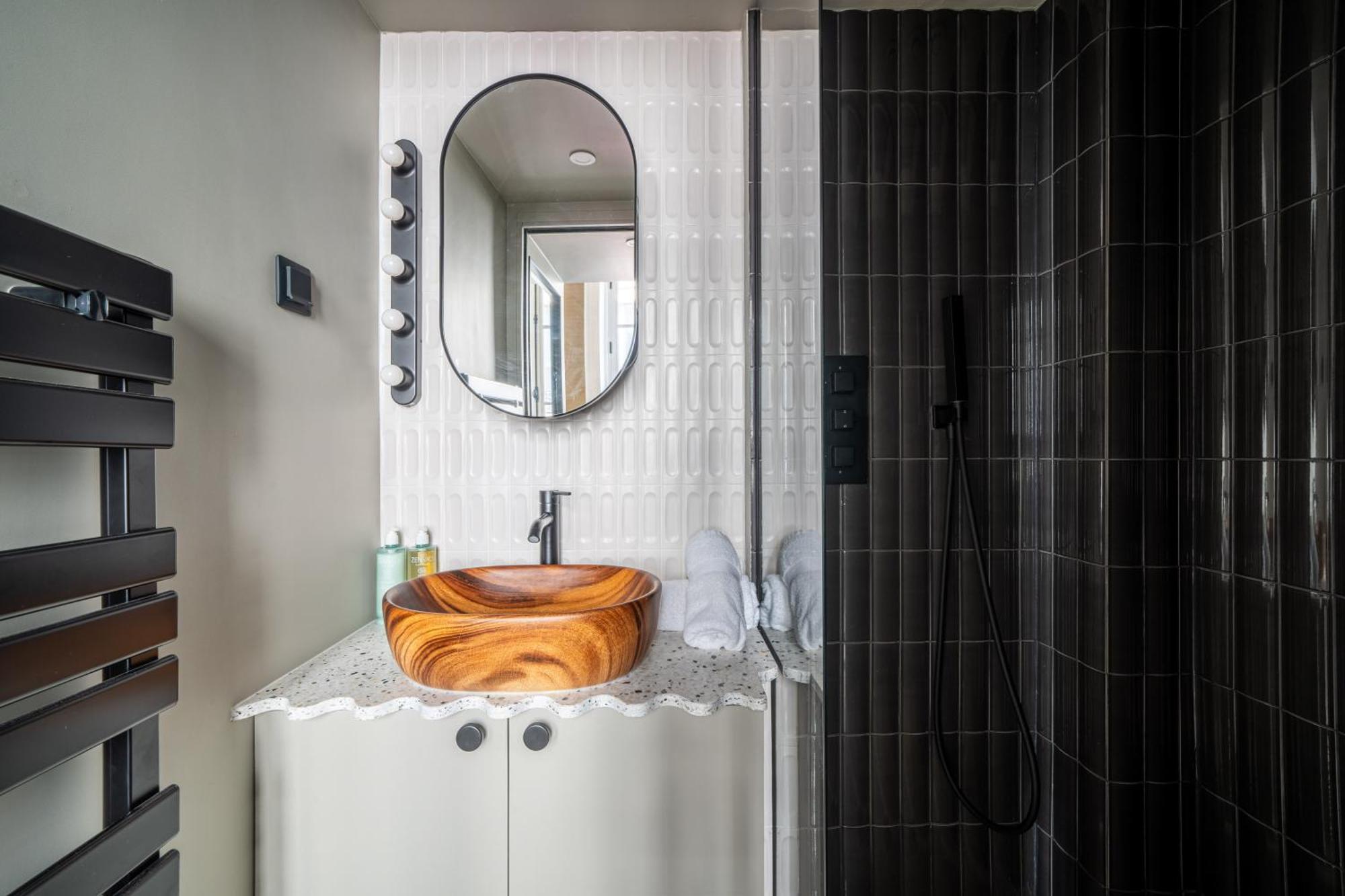 Le Saint-pere - Saint-germain Chic *