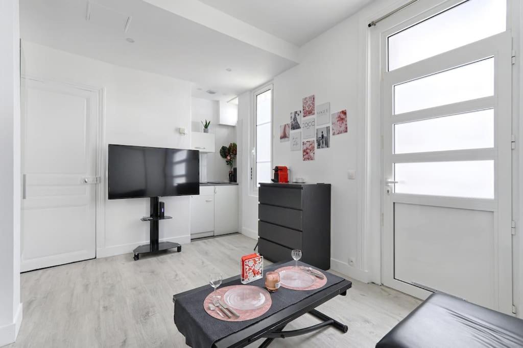 Appartamento Fantin Latour Cosy Studio 2p Seine & Eiffel Tower