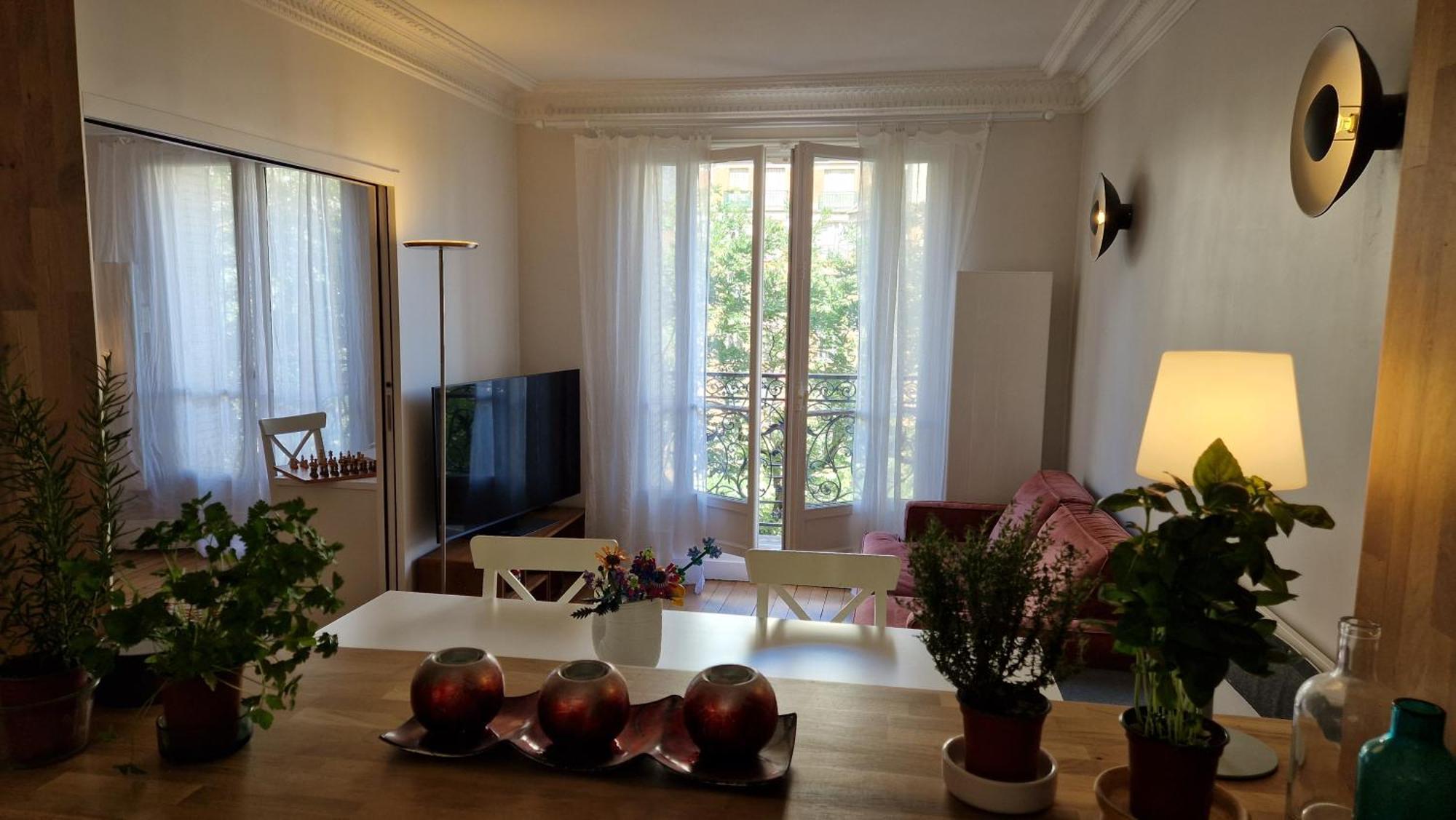 Parc Montsouris 14eme-le Calme Et Le Charme Apartment