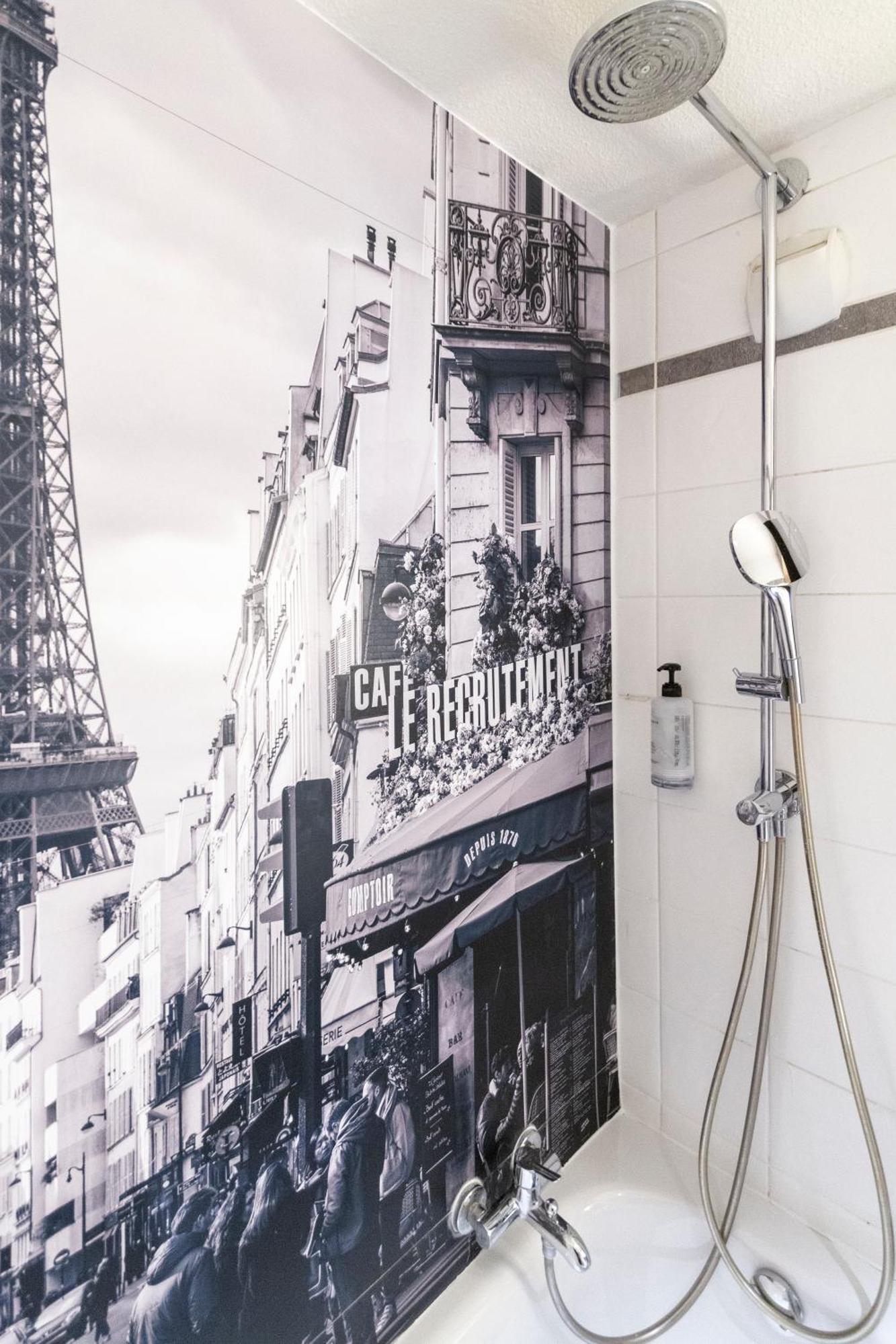 Campanile 19 - La Hotel