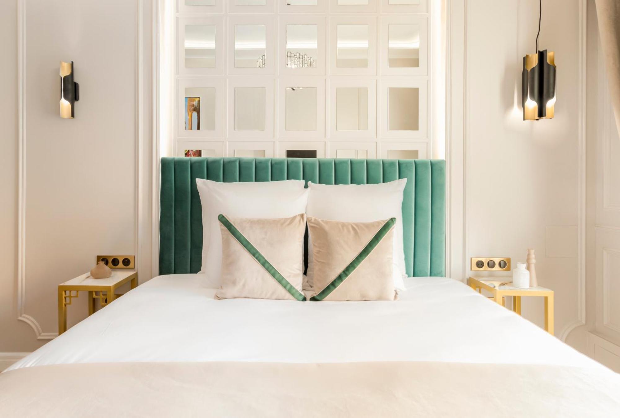 Merveil - Signature - Champs Elysees -kleber * Parigi