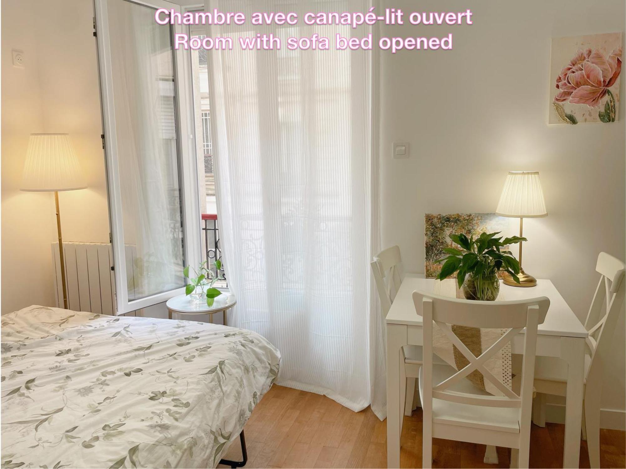 Alloggio in famiglia Privee, Sdb Partage, Arc De Triomphe, Metro 1, T3b, Rer C E A