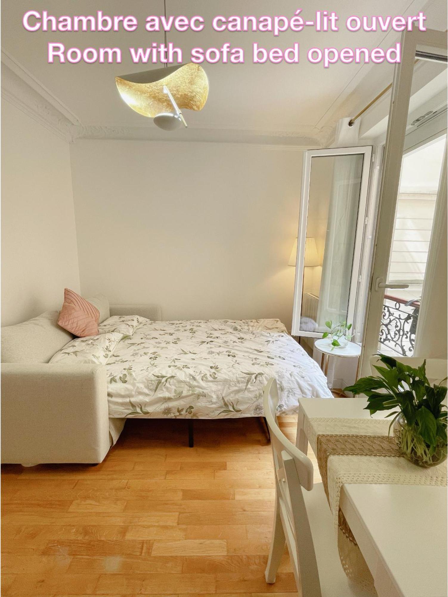 Alloggio in famiglia Privee, Sdb Partage, Arc De Triomphe, Metro 1, T3b, Rer C E A *