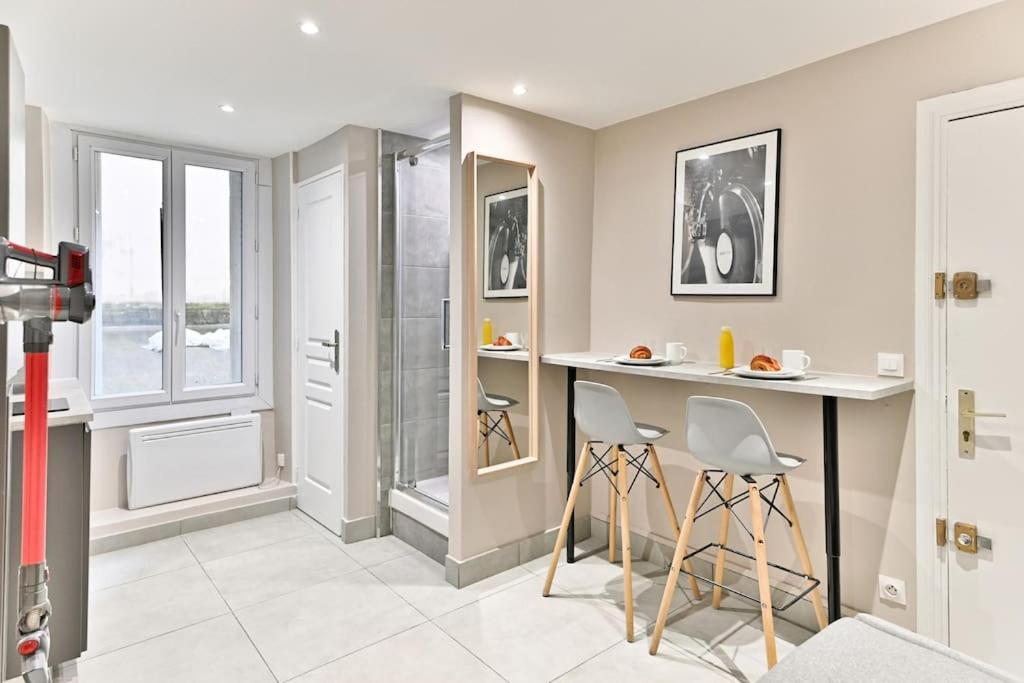 Studio Confortable Au Coeur Du Quartier Sentier Apartment *