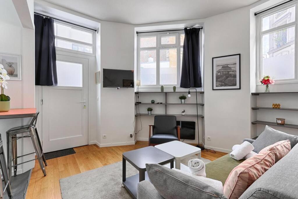 Appartamento Charming 1br Batignolles
