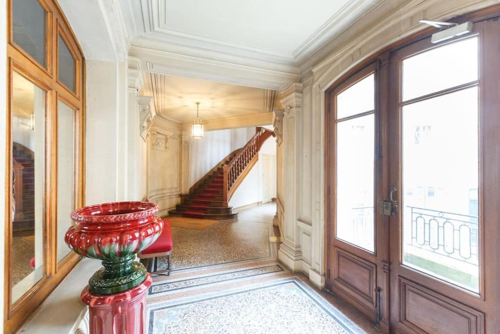 Superb 4 Bdrms 185m2 Trocadero Appartamento