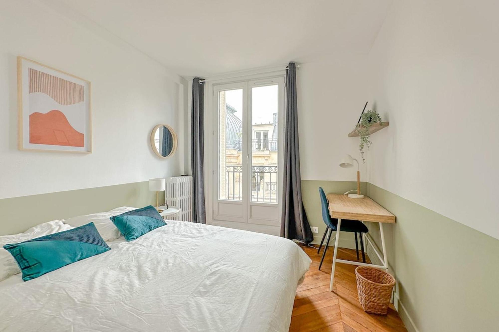 Flexliving - - Septembre * Parigi