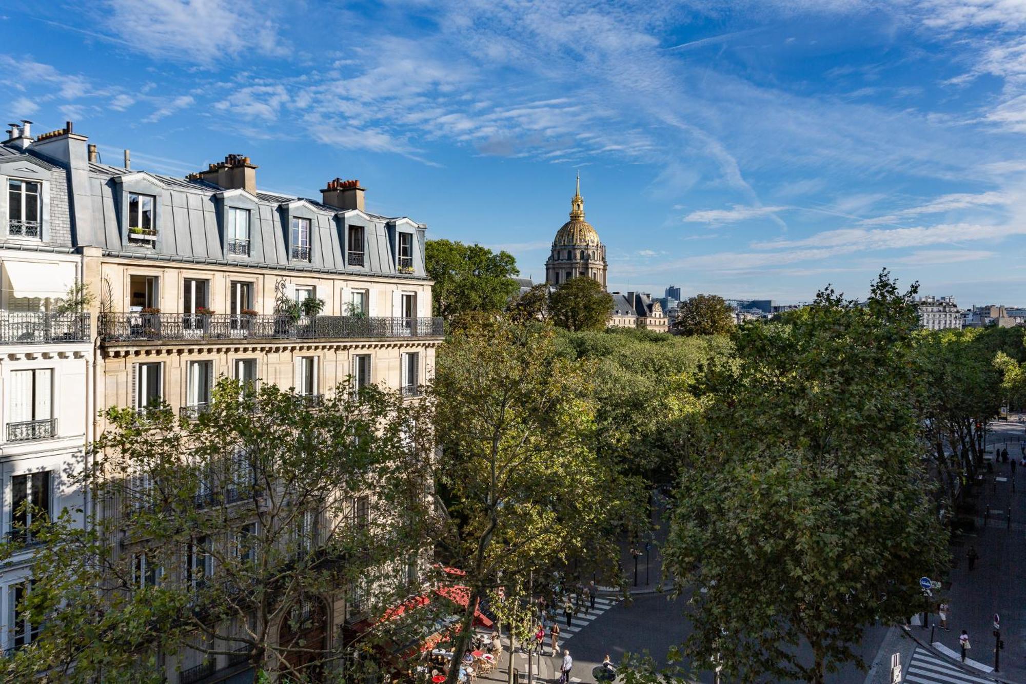 The Maubourg Eiffel Tower