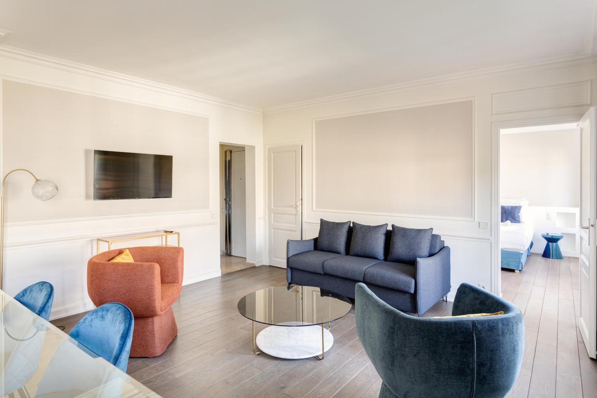 The Maubourg Eiffel Tower Apartment Paris