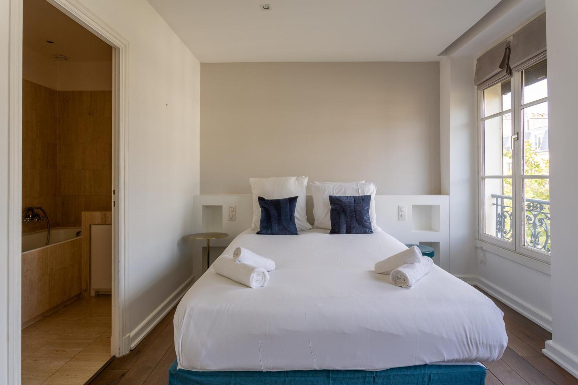 Apartment The Maubourg Eiffel Tower