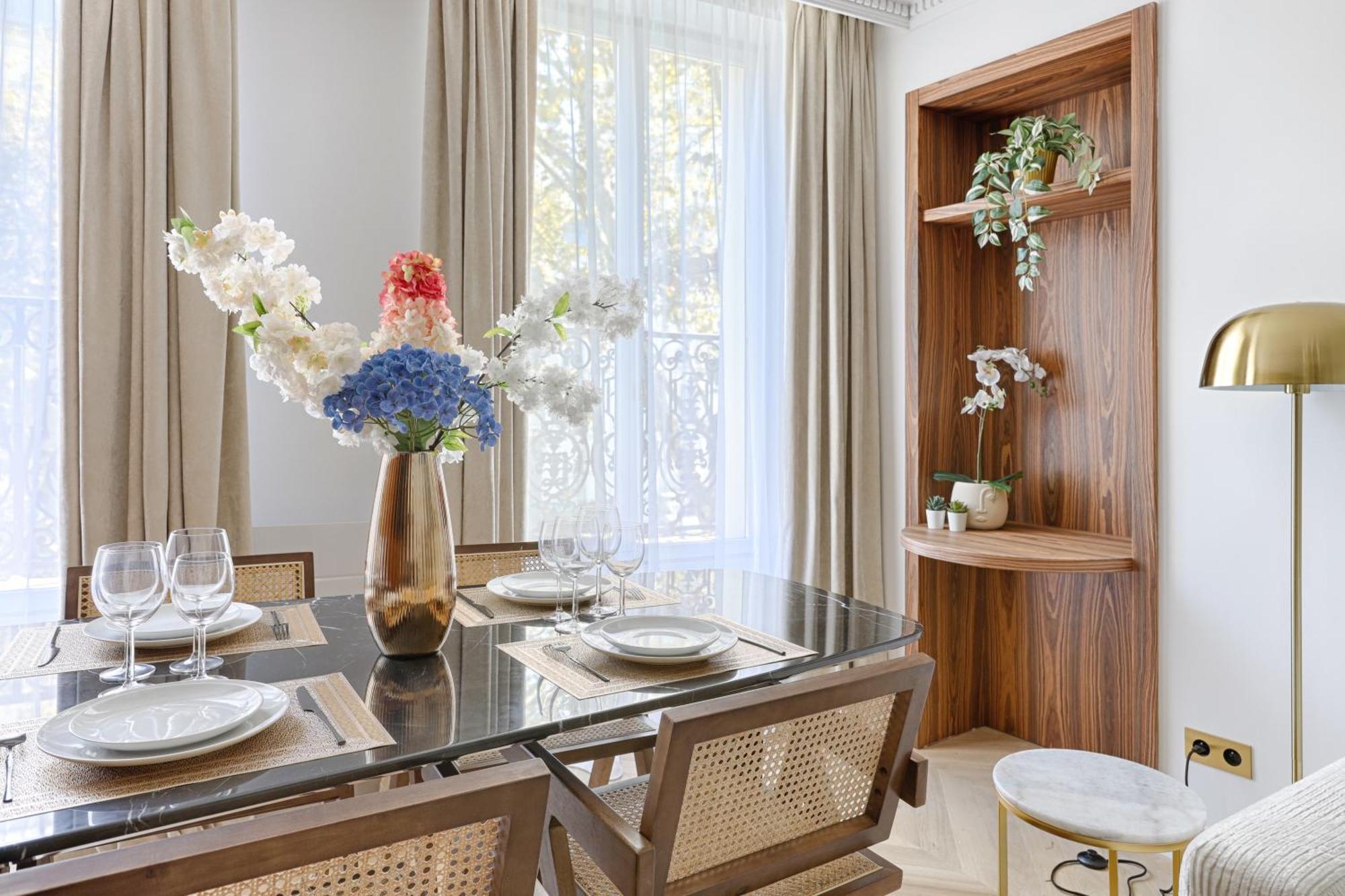 Appartamento Stunning 2 Bedroom At Montparnasse Parigi
