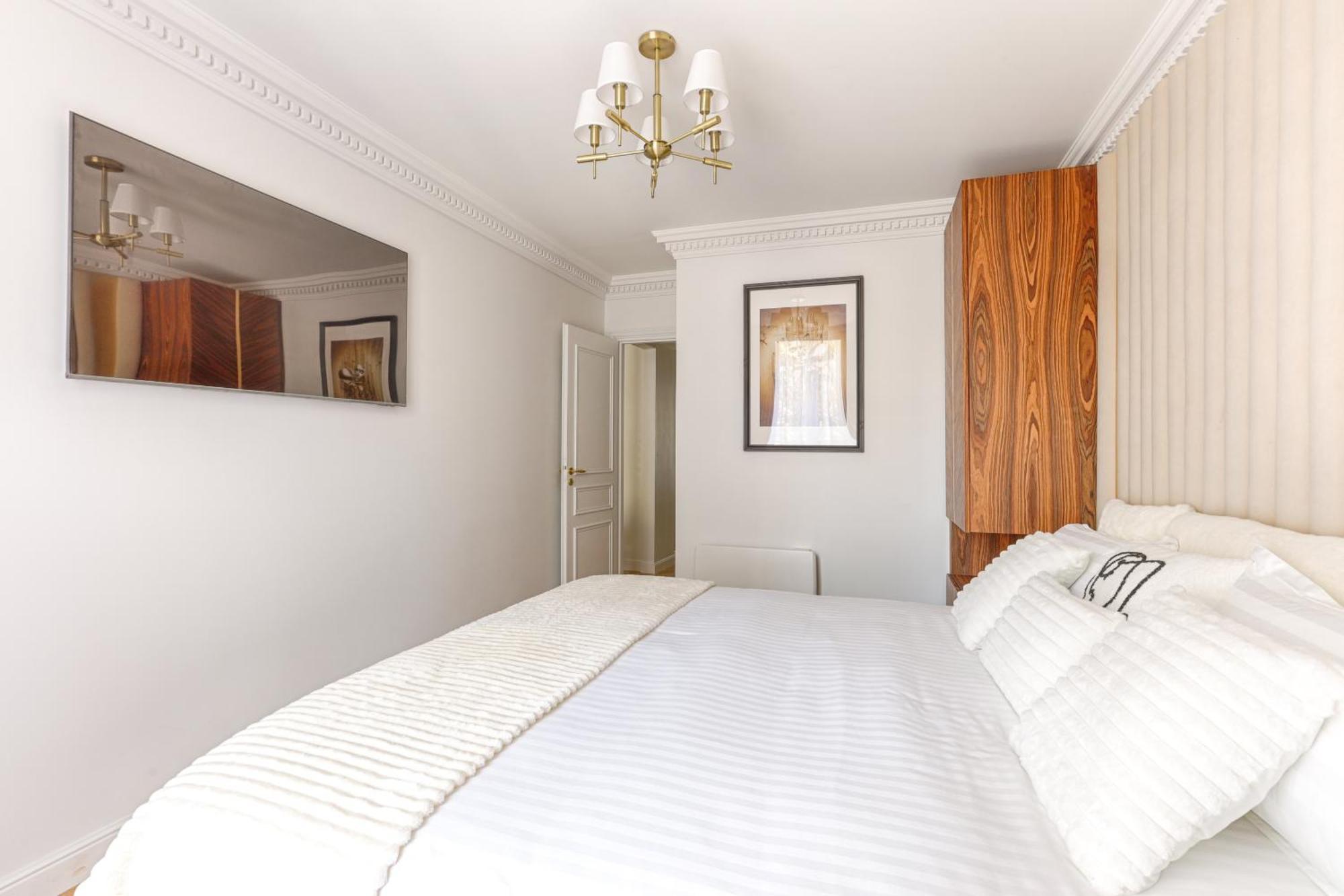 Stunning 2 Bedroom At Montparnasse Appartamento *