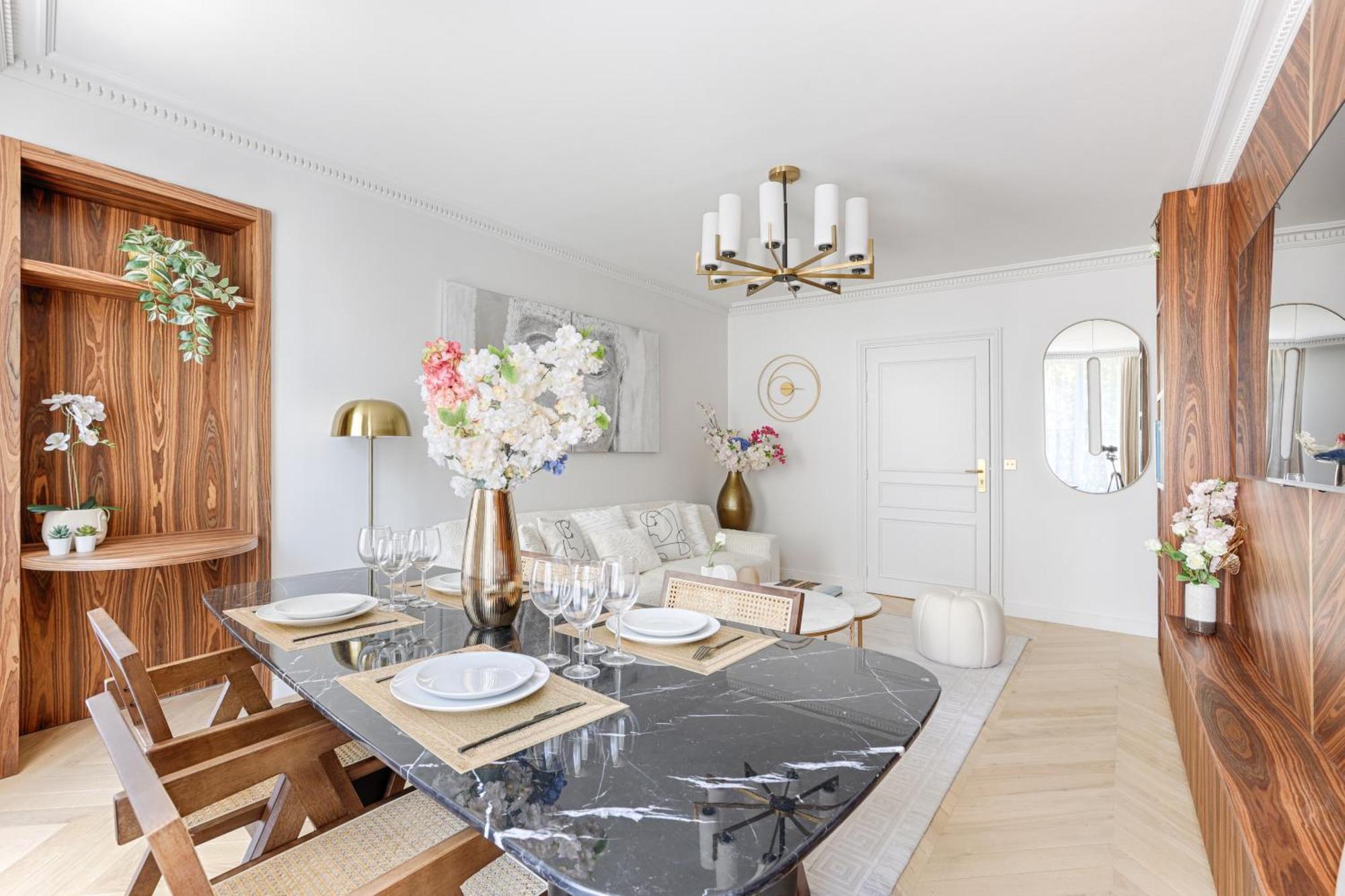 Stunning 2 Bedroom At Montparnasse * Parigi