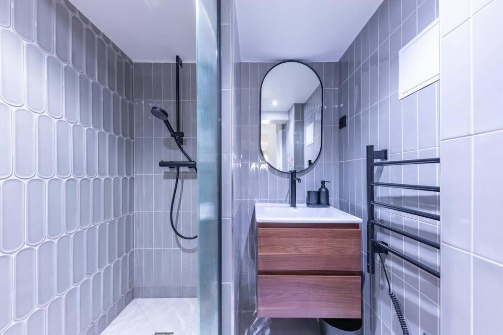 Appartamento New Spacious 4 Star Family In Chic 16th District
