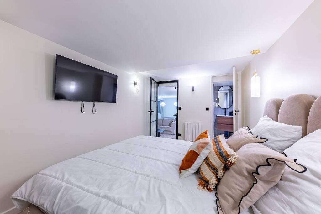 New Spacious 4 Star Family In Chic 16th District Appartamento *