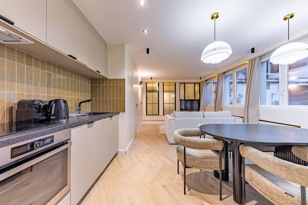 Appartamento New Spacious 4 Star Family In Chic 16th District