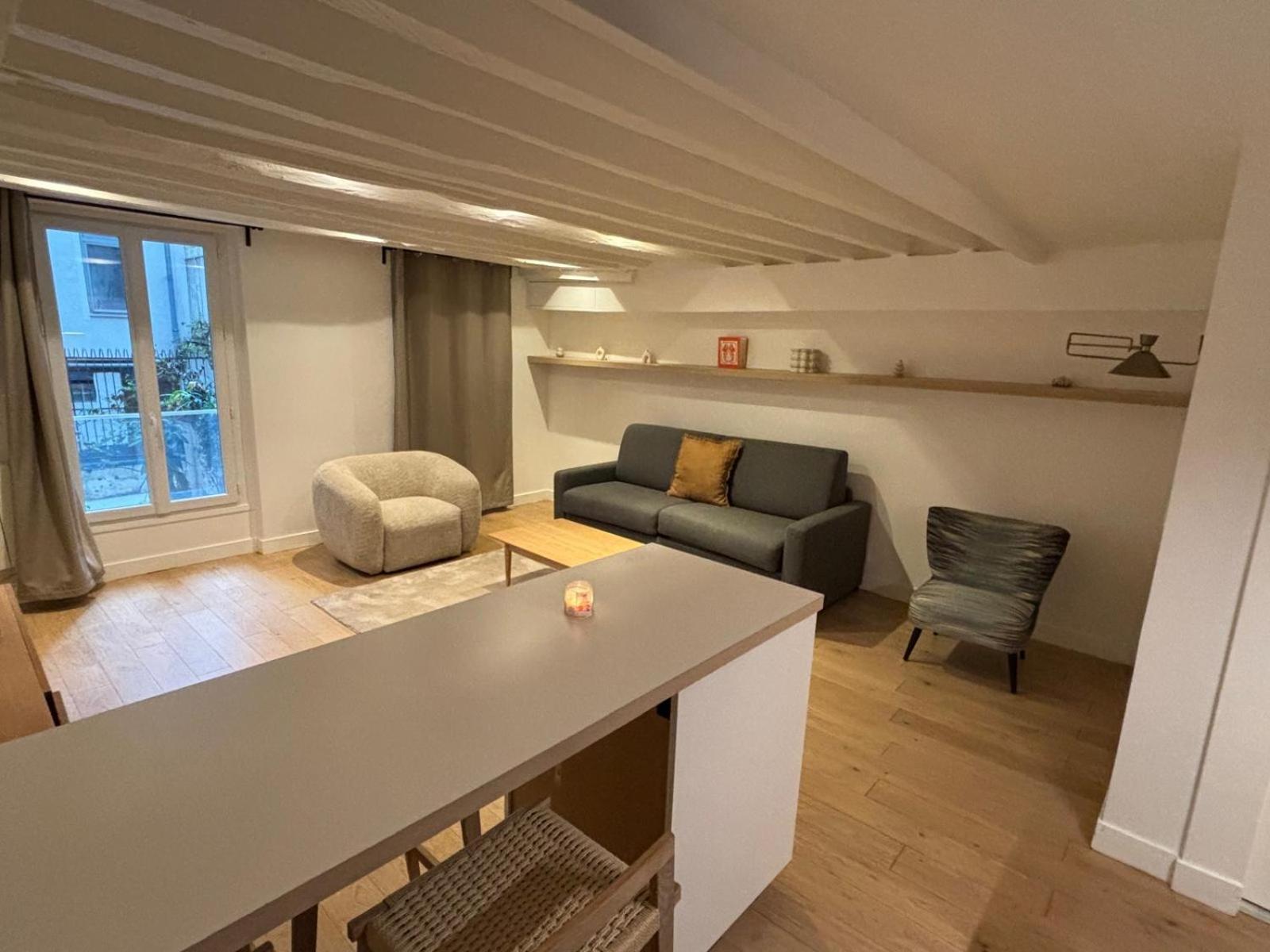 Contemporain Republique - Temple 2 *