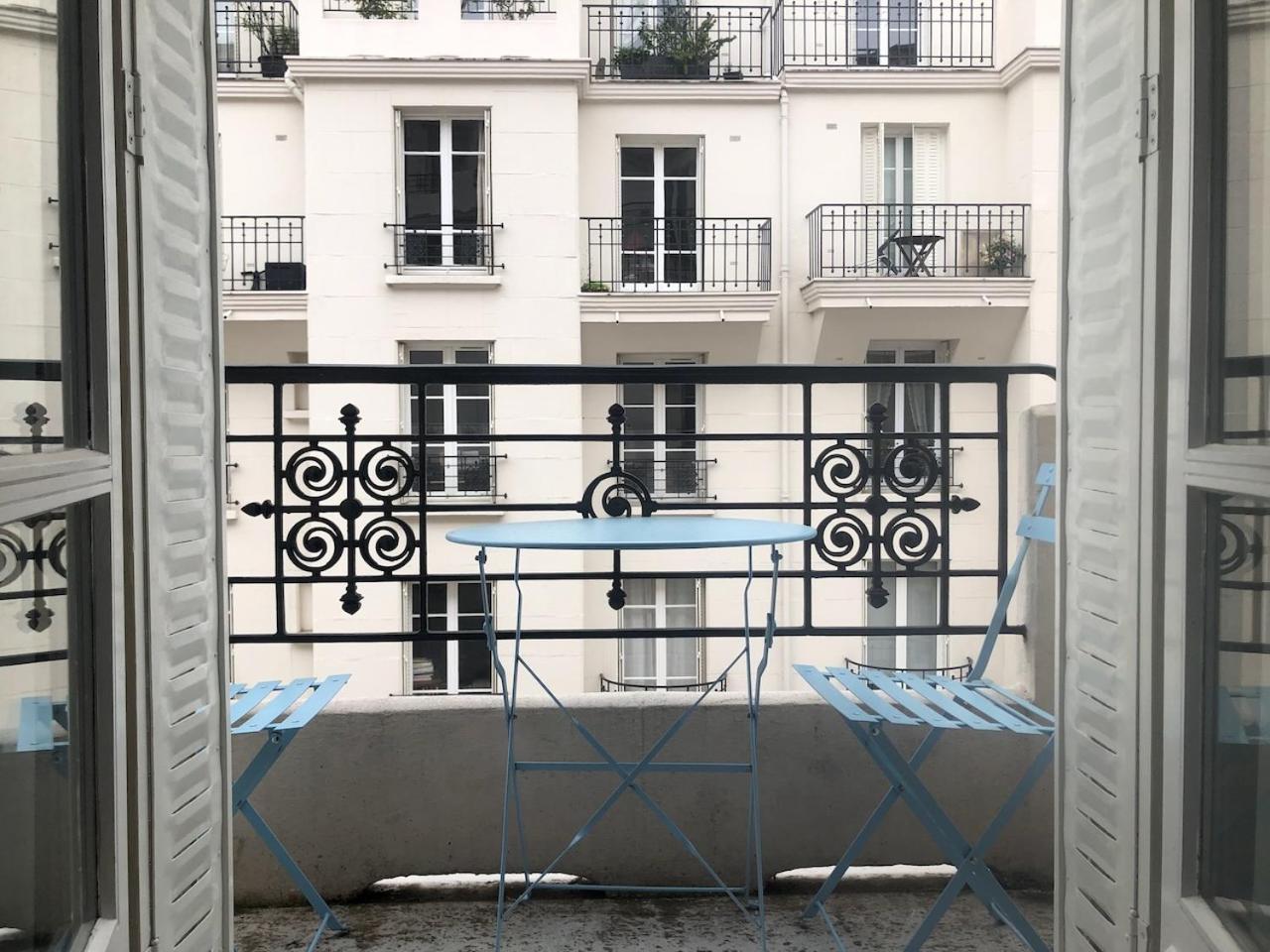 Appartamento Avec Balcon Dans Calme Avec Gardien - Parigi