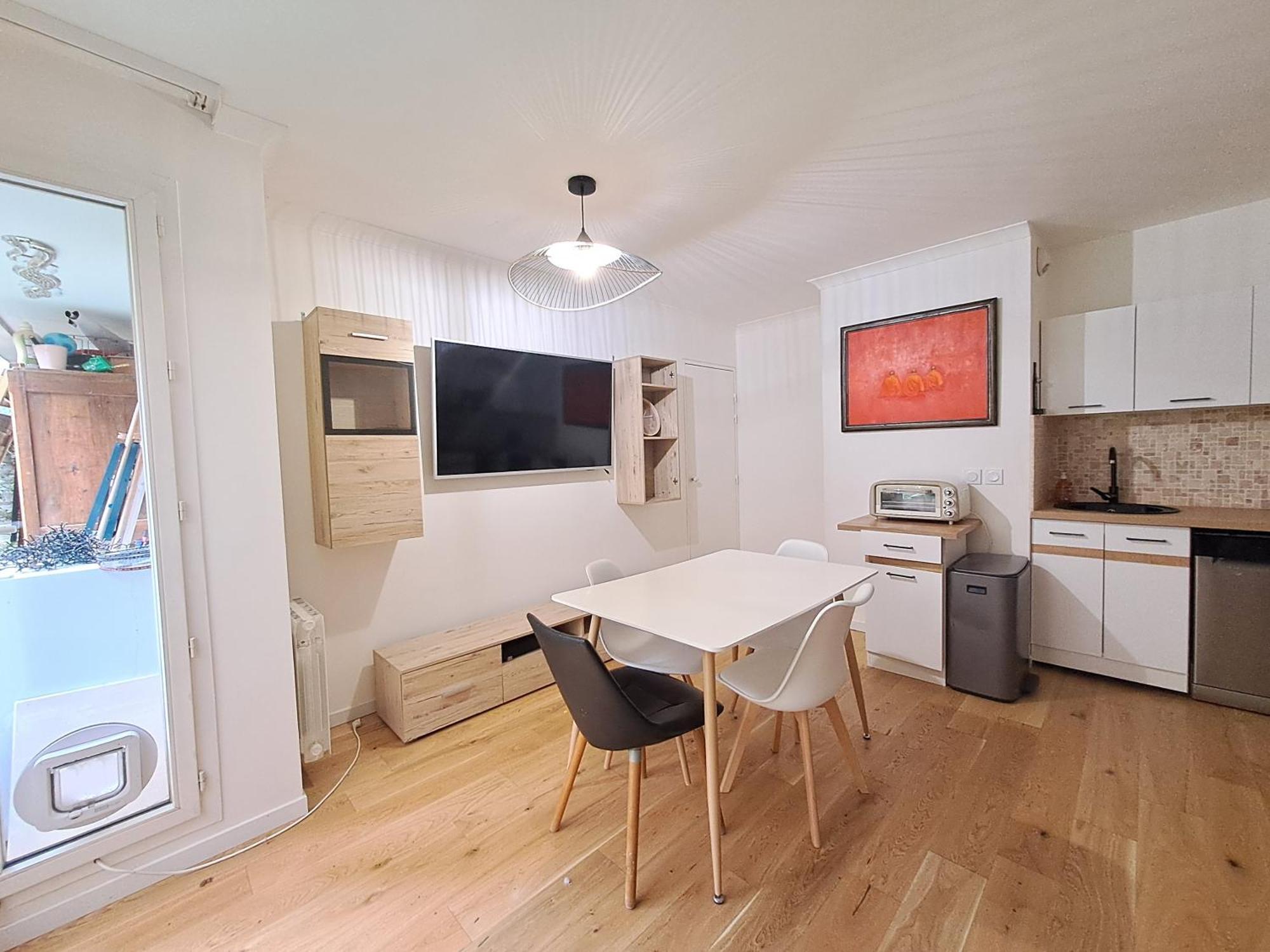 Appartamento Avec Jardin Parigi