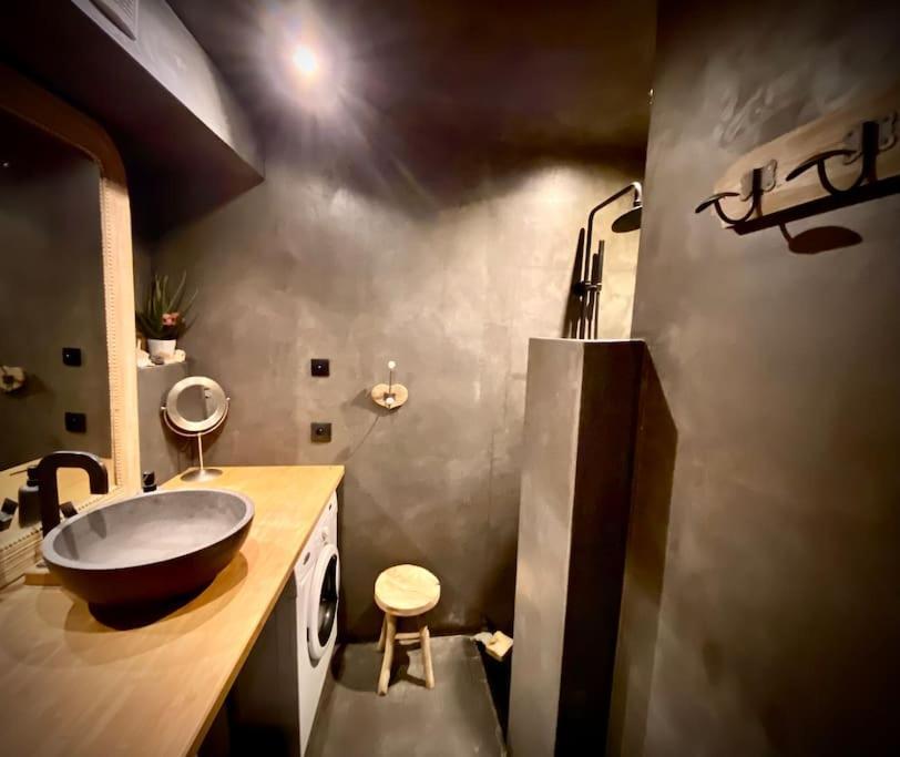 Appartamento Loft De Charme Louvre Tuileries Palais Royal Parigi