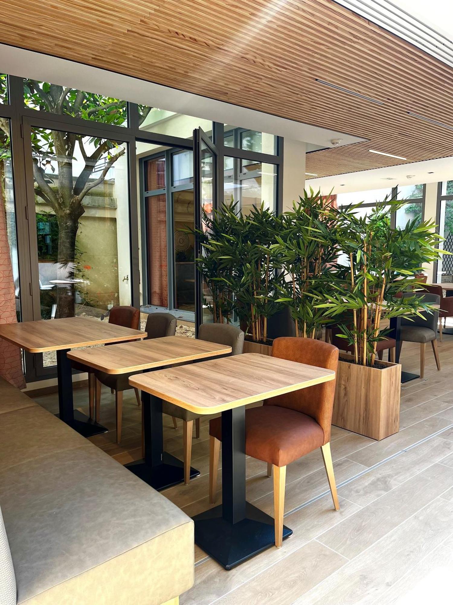 Hotel Hotellerie L'enclos Rey Parigi