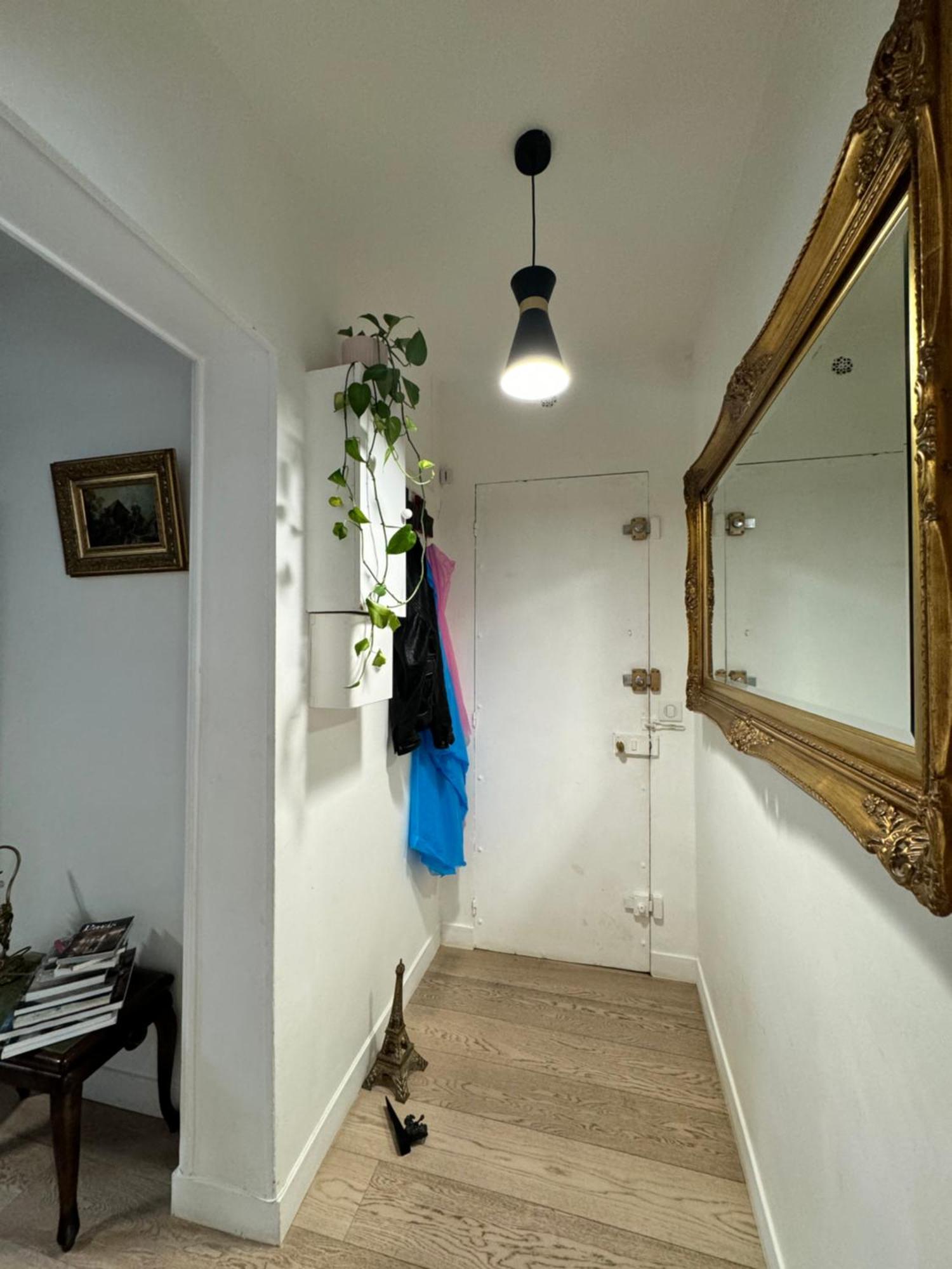 Homestay Cosy 5 Minutes Tour Eiffel *