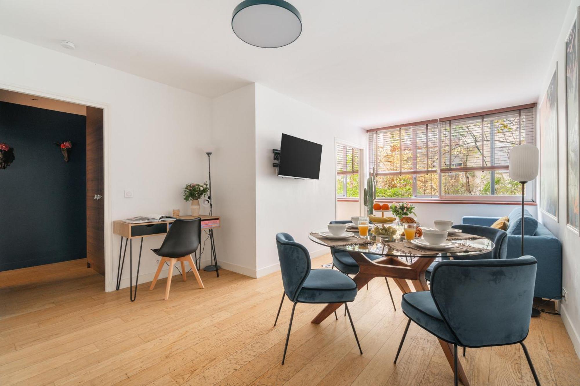 Sereners - Charming Serviced - Beaugrenelle Apartment