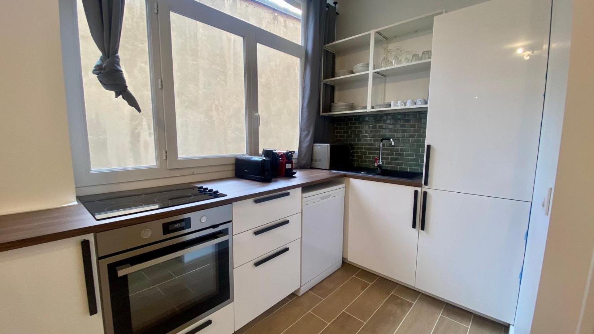 Spacious Flat Near Grands Boulevards 6p