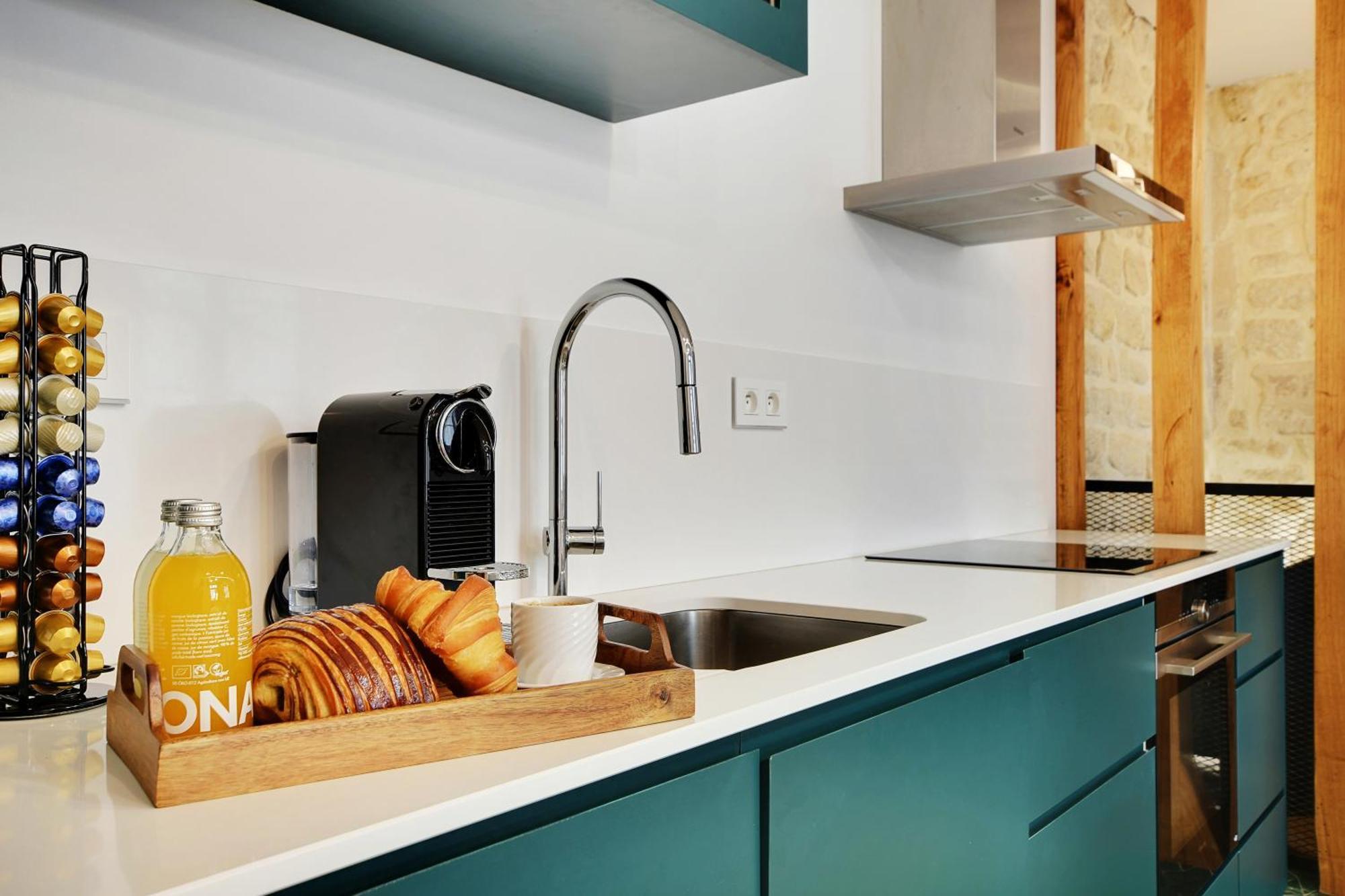 Sereners - Charming Serviced - Place Des Vosges * Parigi