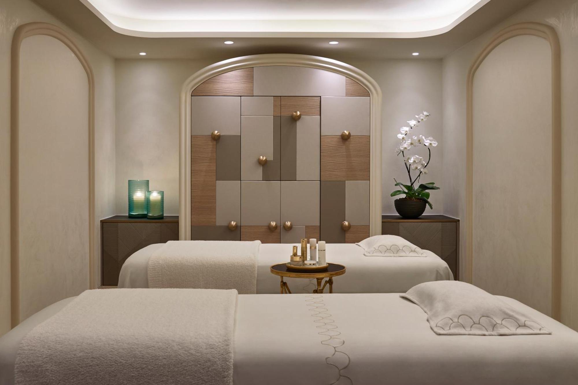 De Crillon 5*