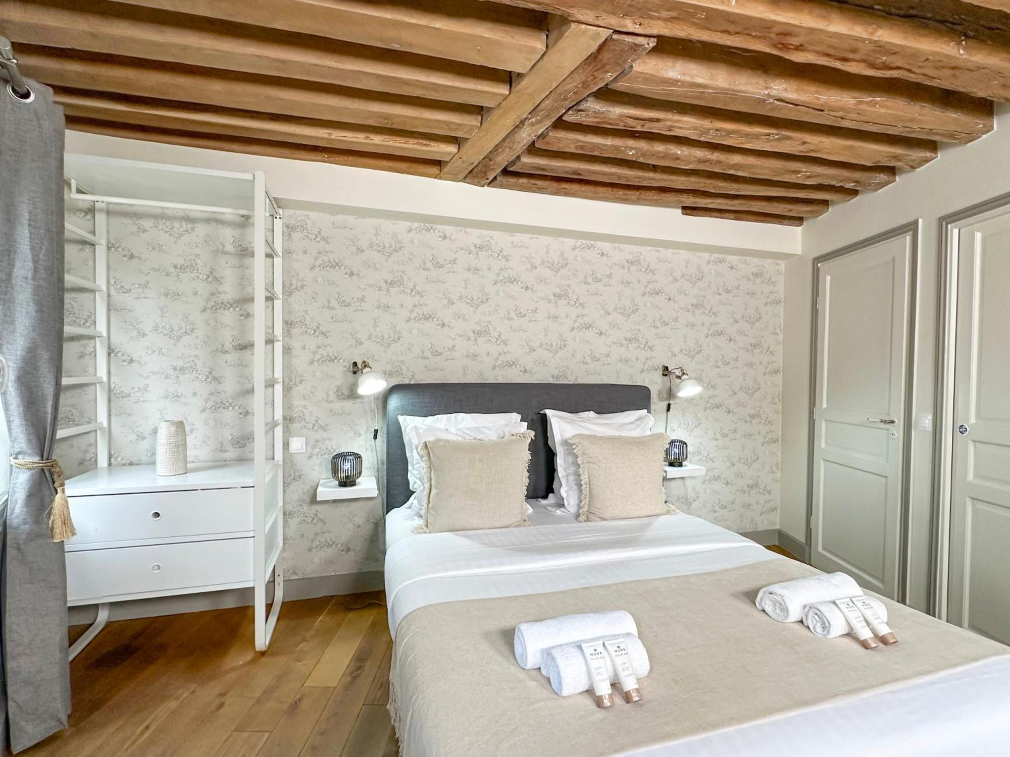 St Michel Apartment