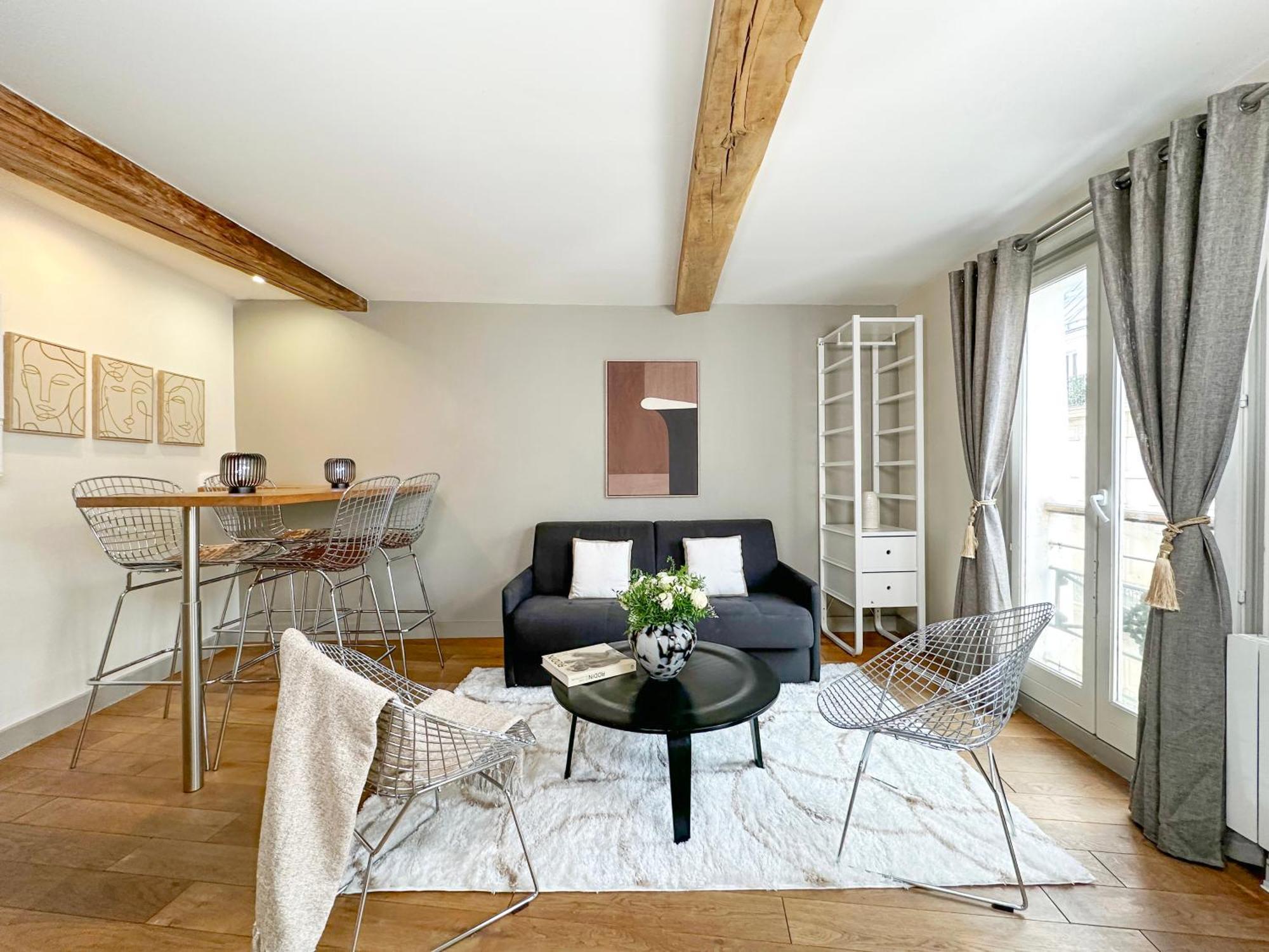 Apartment St Michel