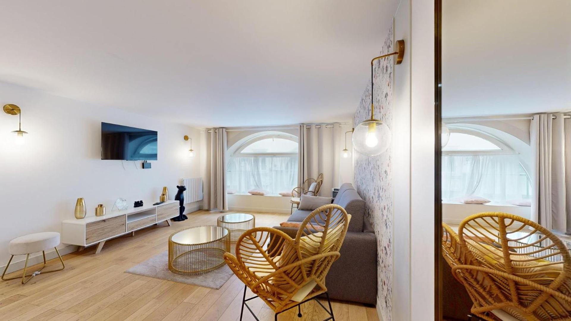 230 Mayfair - Superb In Appartamento *