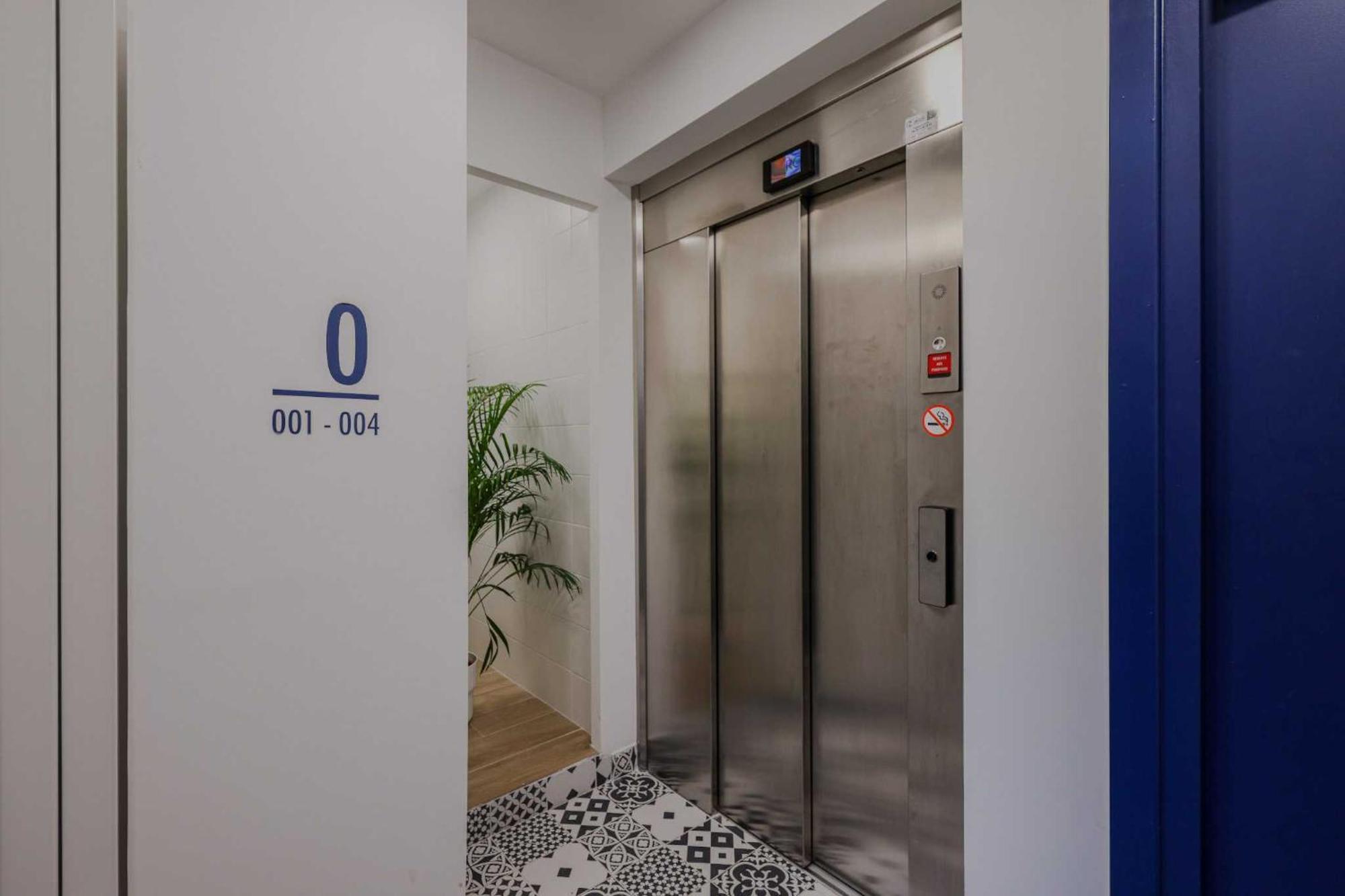 Newly Renovated Republique Appartamento