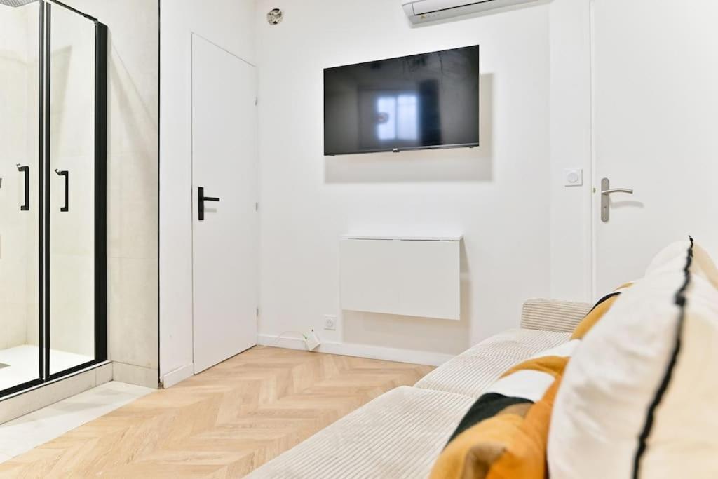 Apartment Proche Wagram - Iii