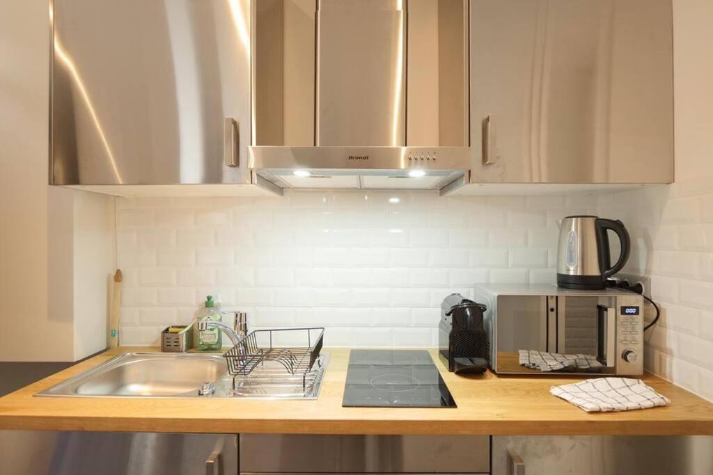 Mykeypers - Cozy Near Canal Saint Martin Appartamento Parigi